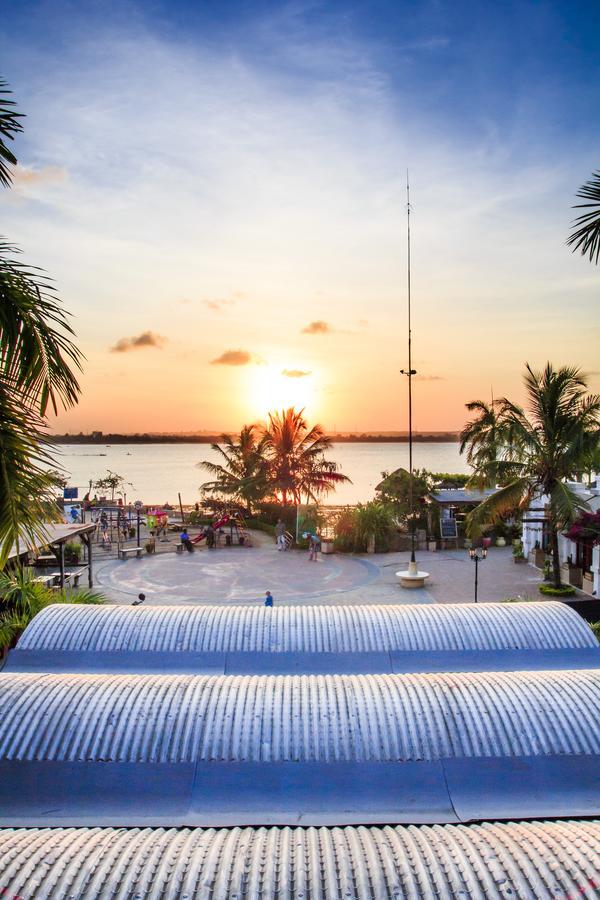 Hotel Slipway 4*